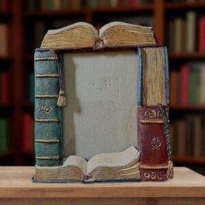 Vintage 1990’s Figi Resin “Antique Books” Photo Frame – Fits 3.5” x 5” Photo